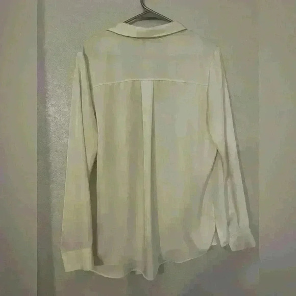 Express button-down shirt - Picture 5 of 5